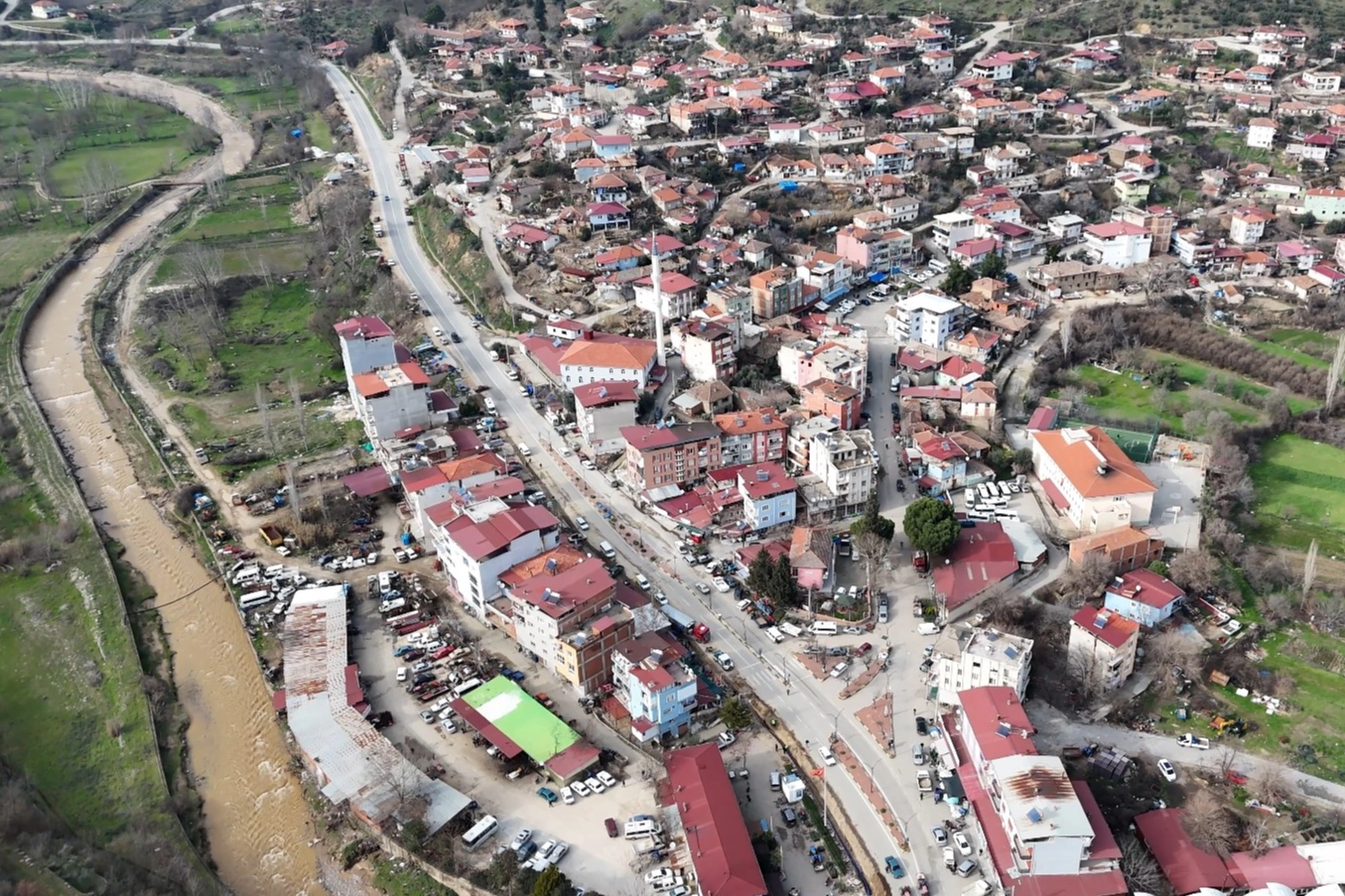 Manisa'da Uluderbent 35 yıllık çileden Kurtuluyor