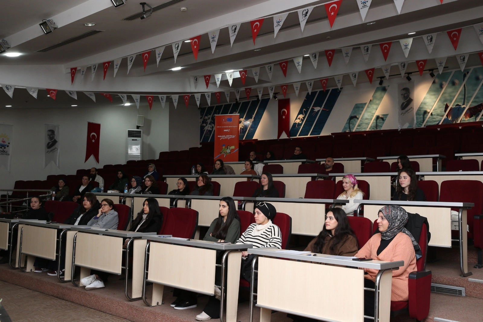 İzmir Çiğli’de istihdam garantili kurslara yoğun ilgi