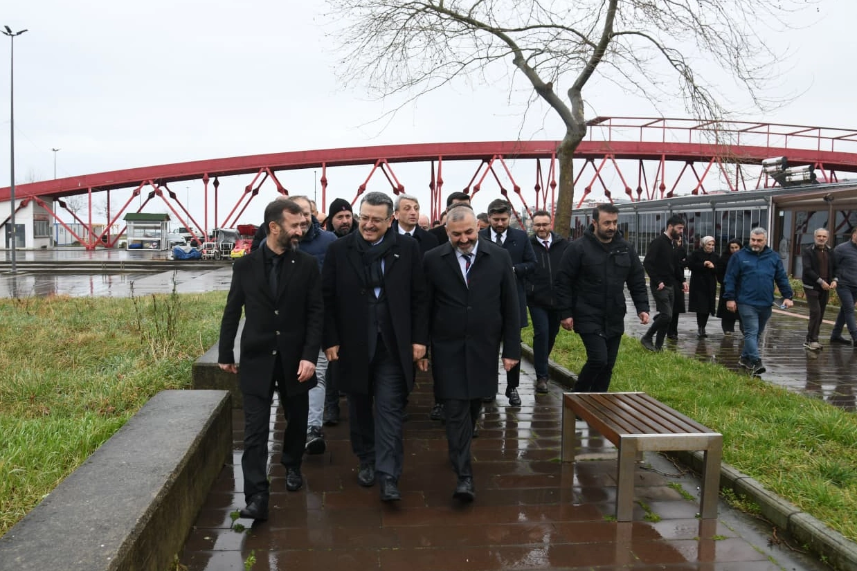 Trabzon Büyükşehir’den Arsin’e Ramazan ziyareti