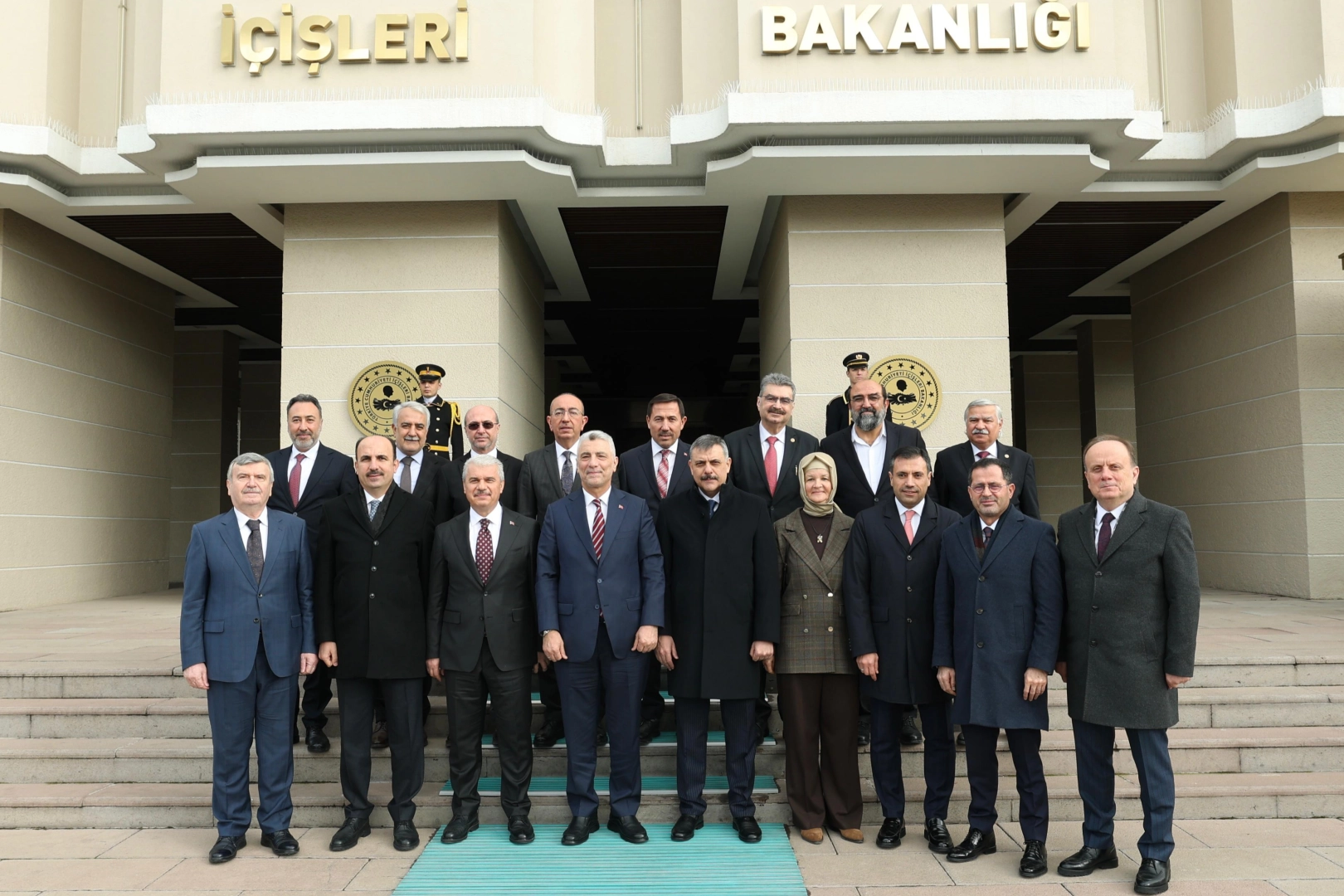 Konya protokolünden Bakan Çiftçi'ye 'hayırlı olsun' ziyareti