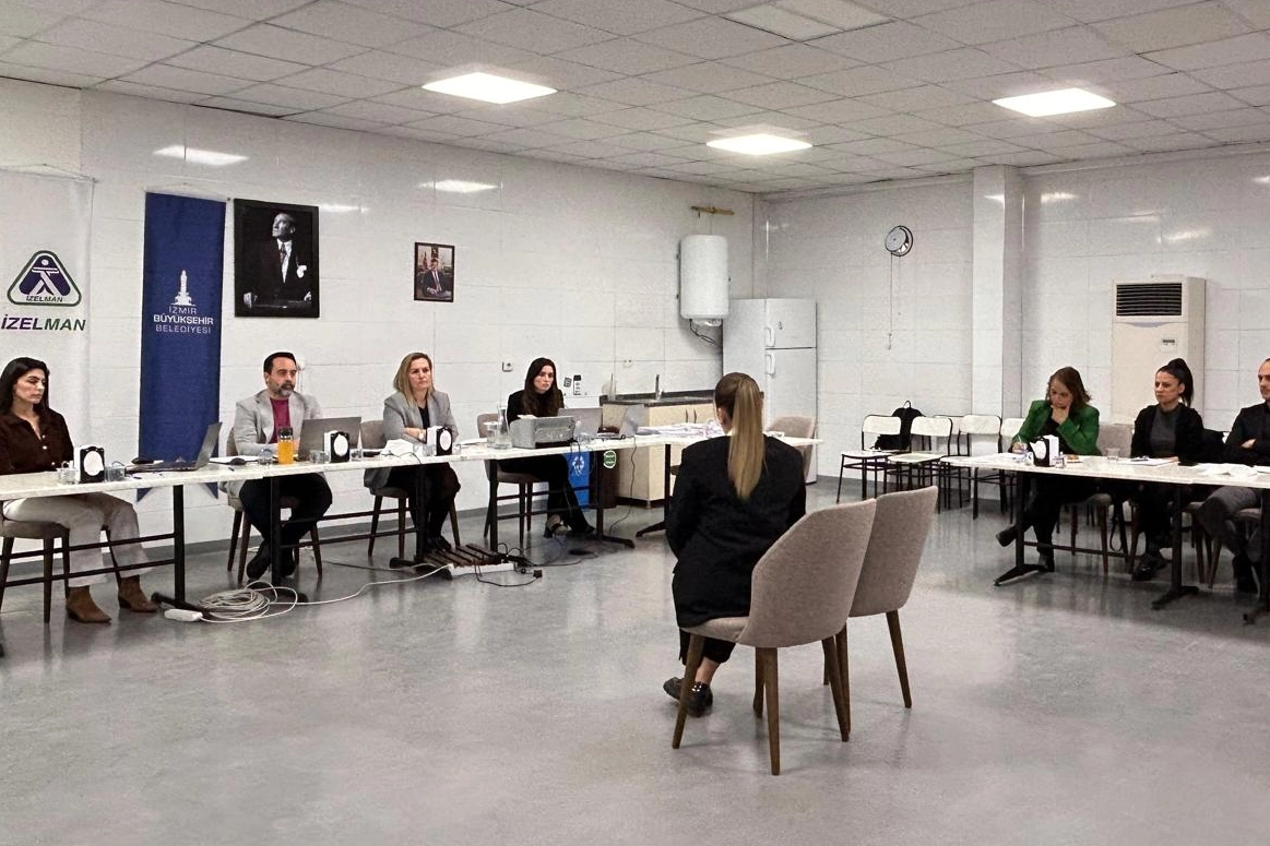 İzmir’de işe alımlara halk denetimi