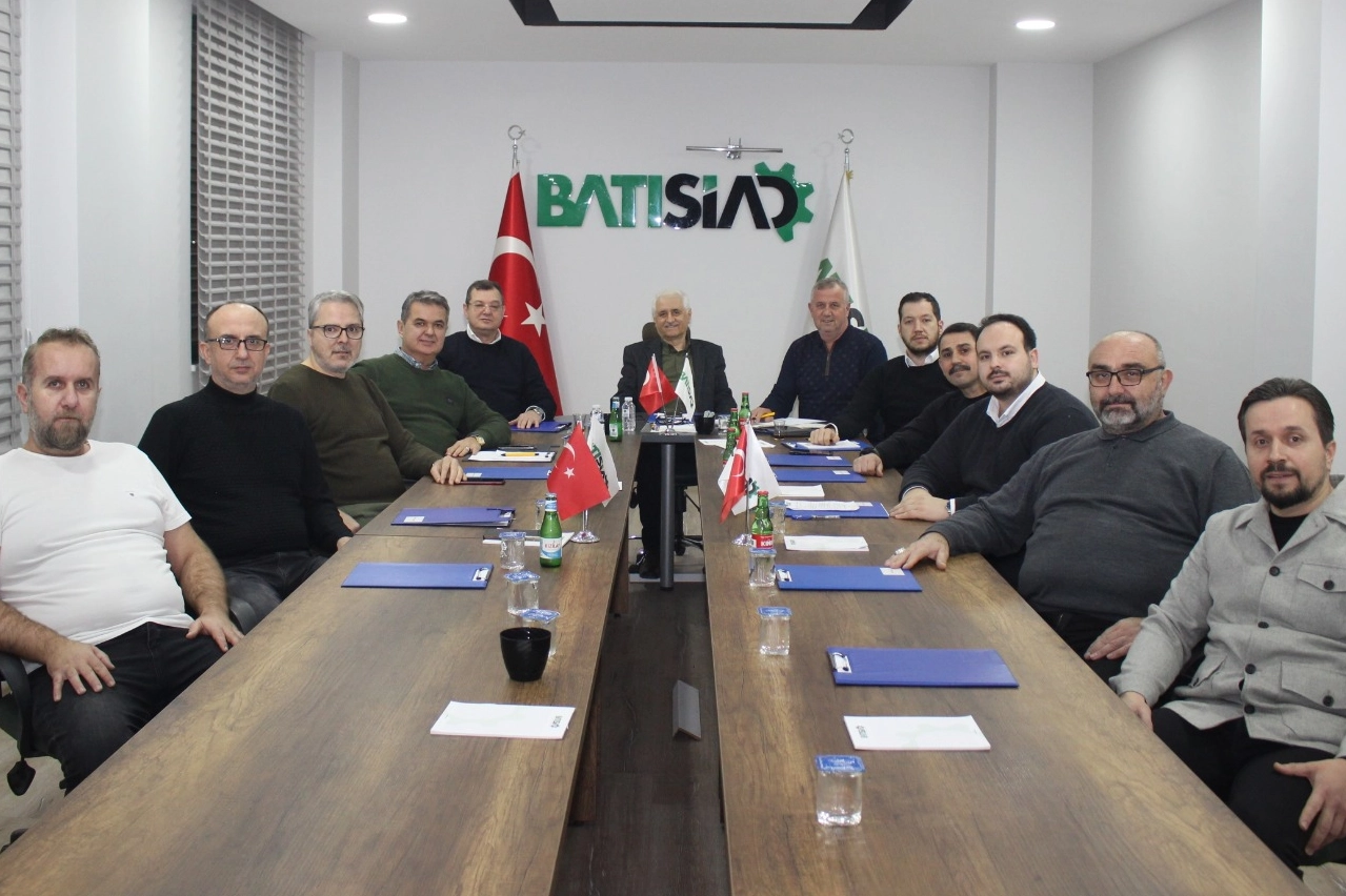 Ahmet Er başkanlığındaki BATISİAD'da görev bölümü