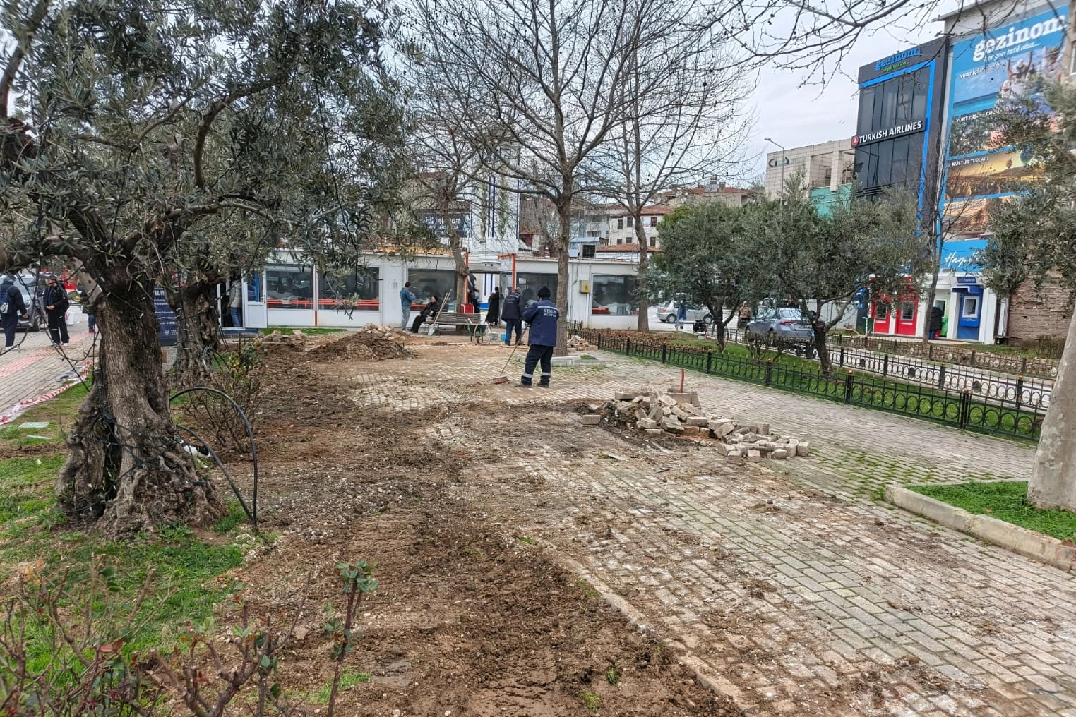 Bursa'da Gemlik Çarşı Meydanı daha güvenli ve estetik olacak