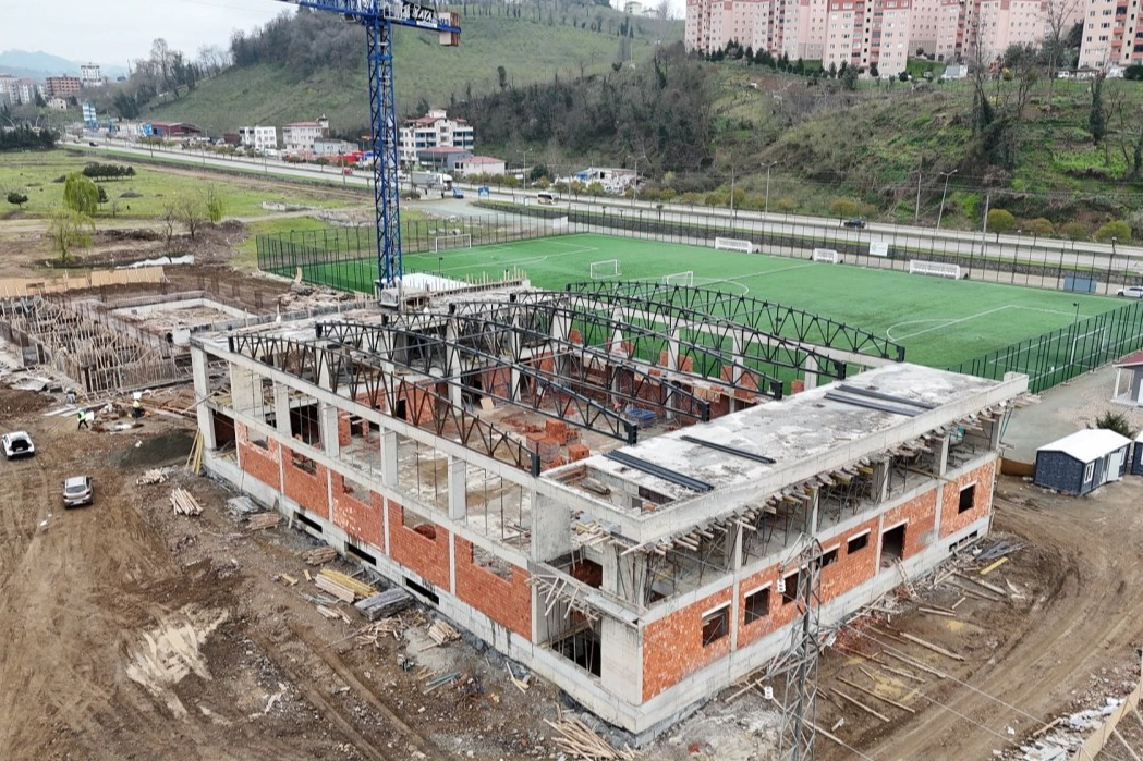 Ordu'da Eskipazar Spor Kompleksi inşaatı sürüyor