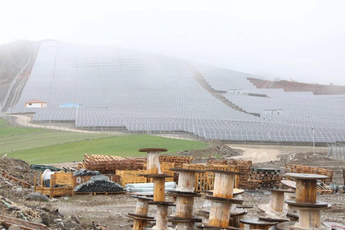 Ankara Üniversitesi’nden 53.4 MW’lık dev GES yatırımı