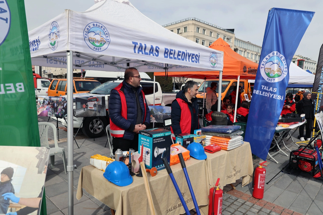 Kayseri Talas'ta depreme karşı farkındalık zamanı