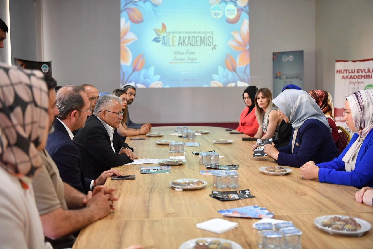 Kayseri Büyükşehir'den 5 binden fazla aileye danışmanlık