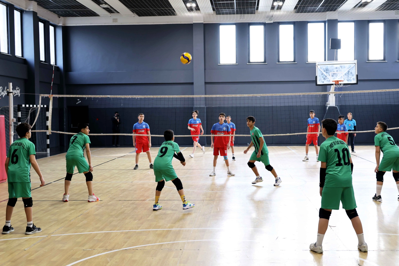 Konya Karatay’da Kardeşlik ve Dostluk Voleybol Turnuvası başladı