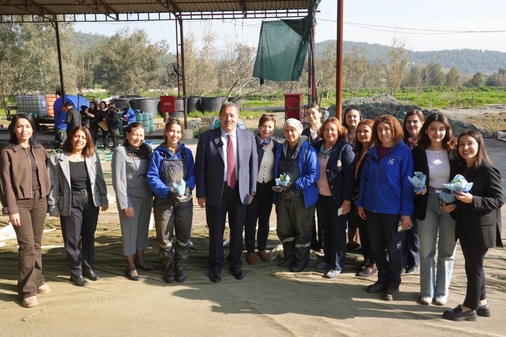 Muğla Milas'ta Başkan Fevzi Topuz’dan 8 Mart ziyareti