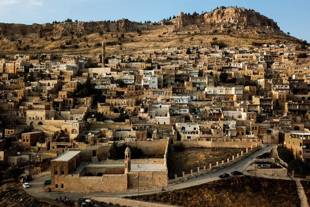 Mardin halkı ramazanda su çilesi çekiyor