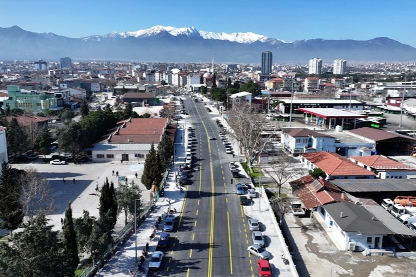 Denizli’de Çal Caddesi yenilendi, ulaşıma açıldı