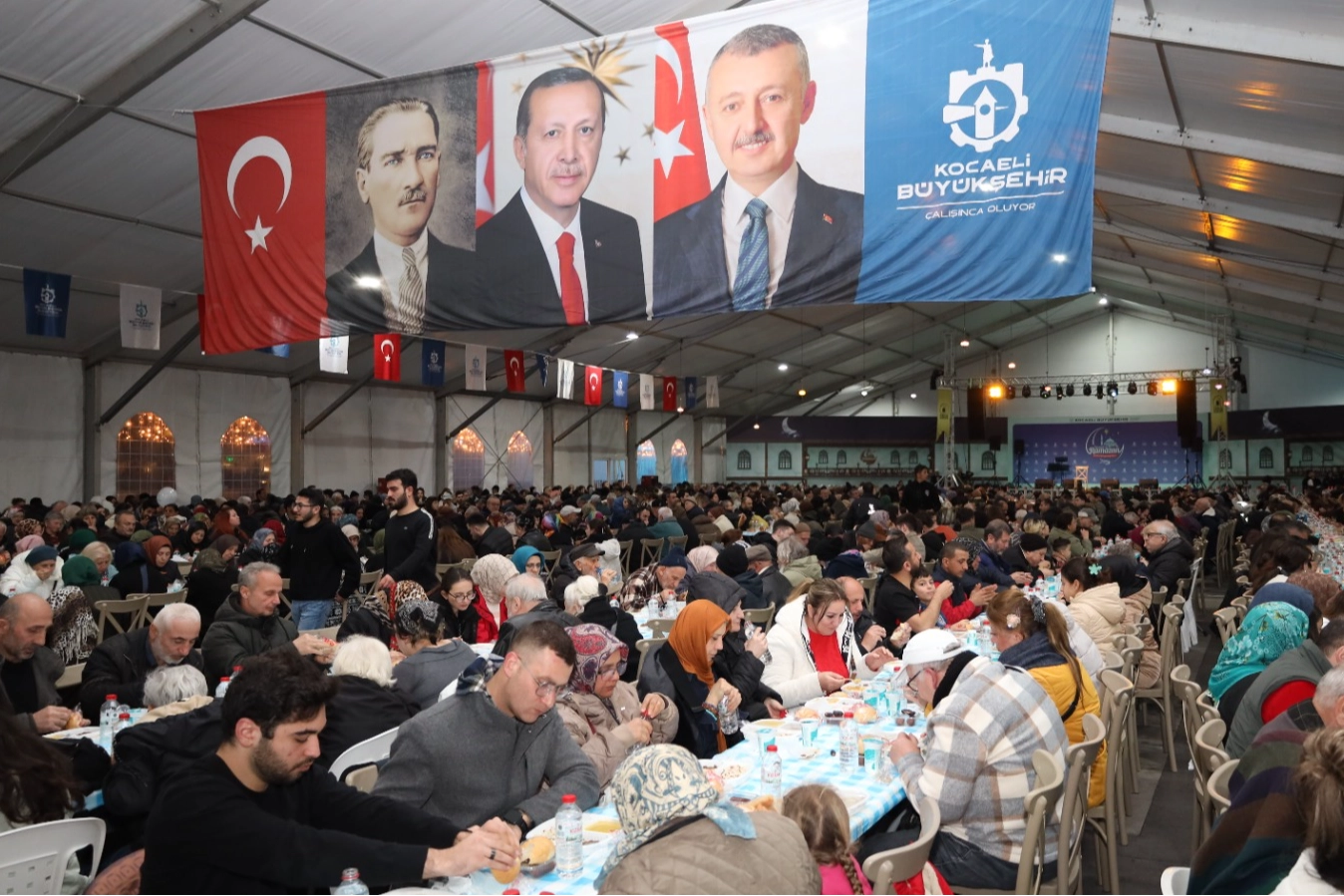 Kocaeli'de Ramazan Çadırı’nda her gün binlerce kişiye iftar