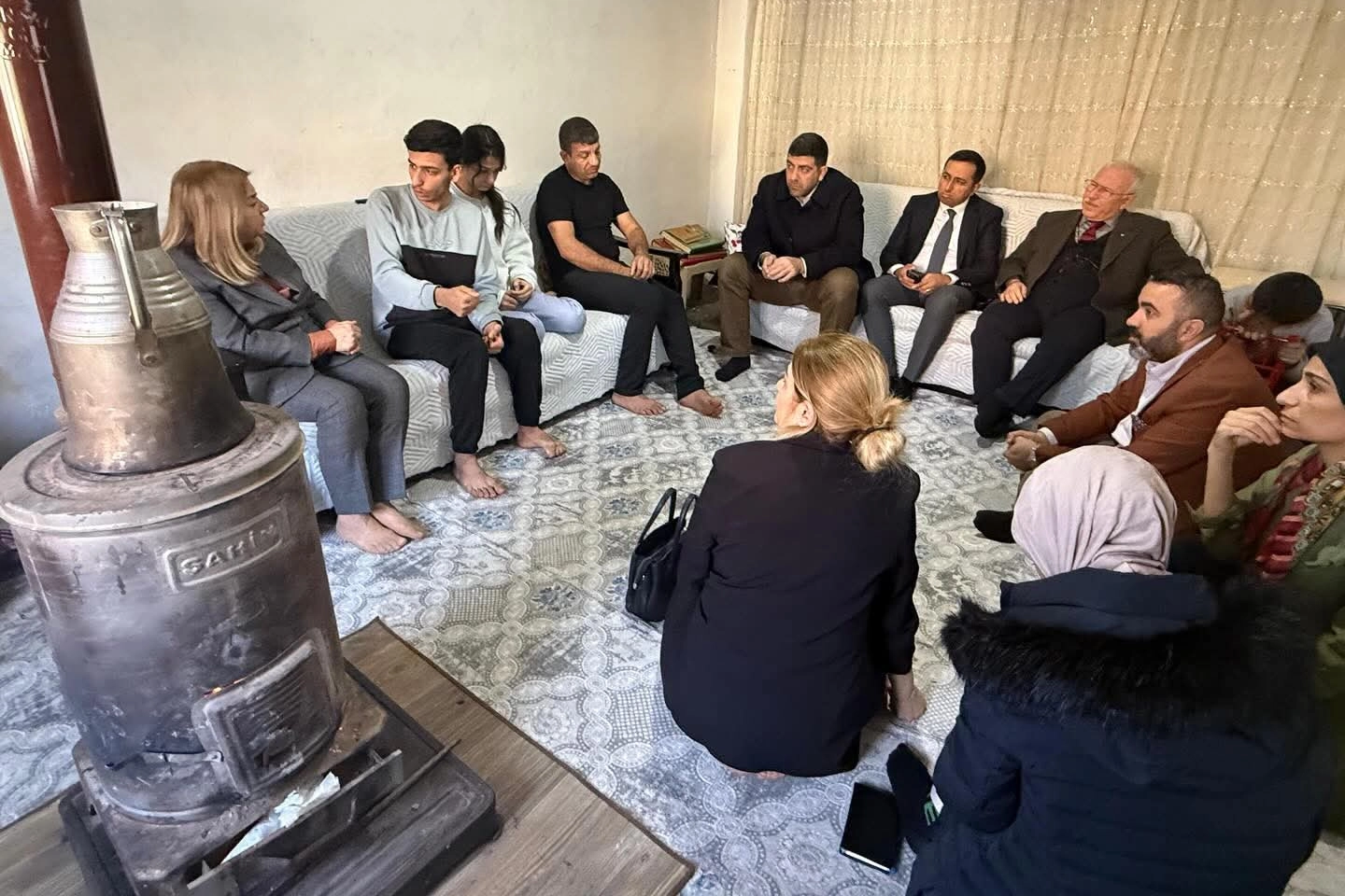 Kimsesizlerin, yetimlerin ve ihtiyaç sahibi ailelerin çocuklarına umut oldular!