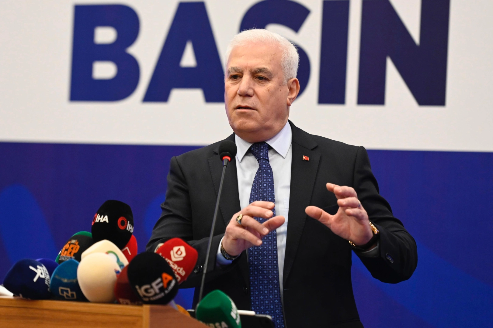 Gözaltına alınan Başkan Mustafa Bozbey’den Bursalılara mektup