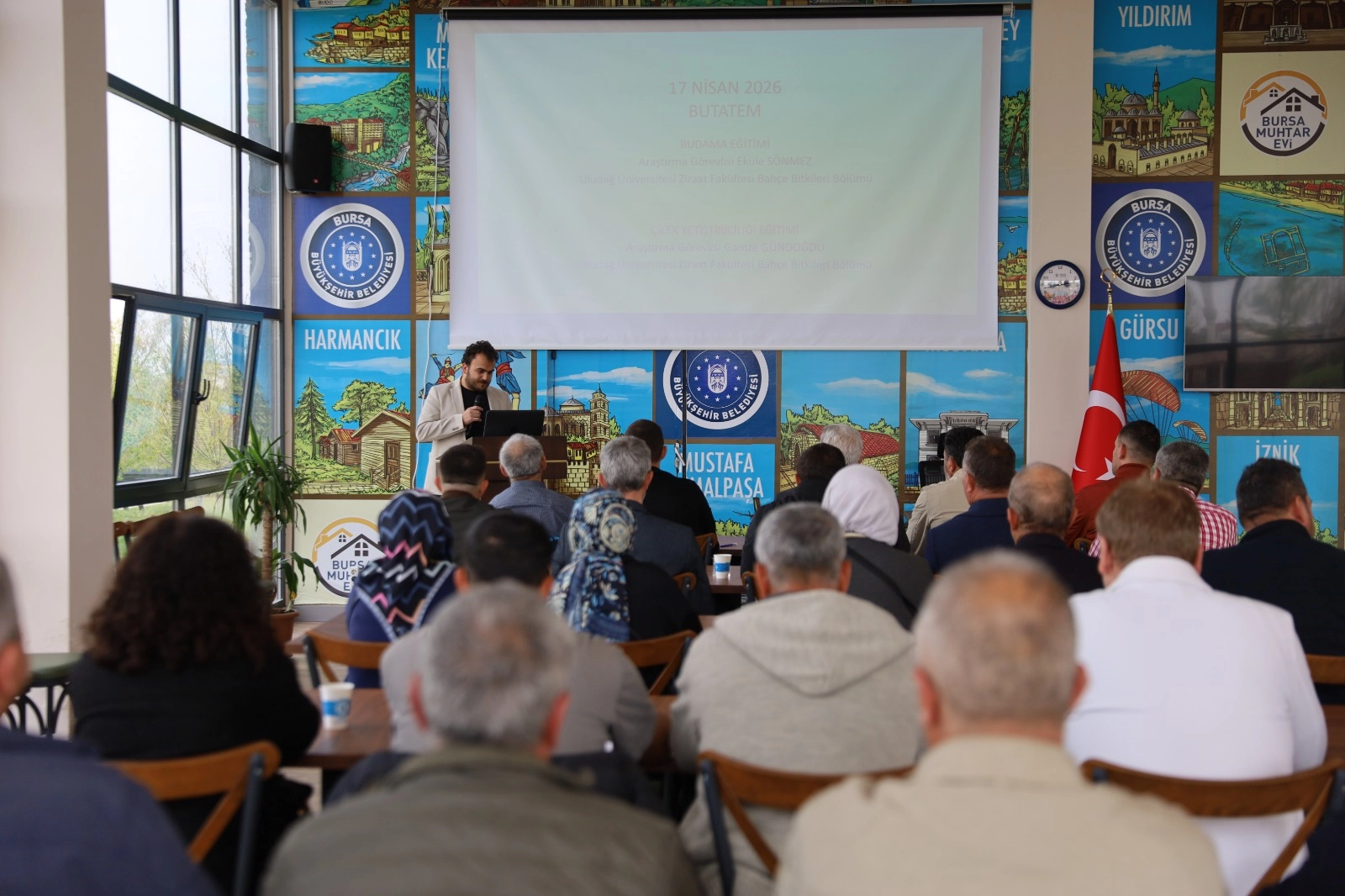 Bursa'da çiftçilere eğitim desteği