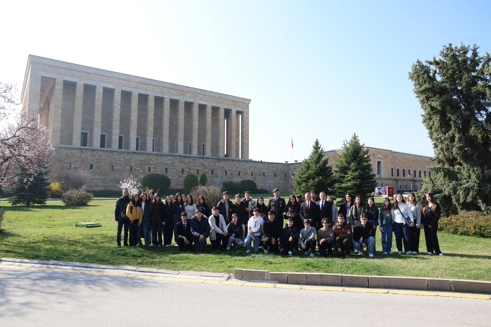 Yürüyen Köşk’ün çınarı Anıtkabir’de hayat buldu... O ağaç klonlama ile çoğaltıldı