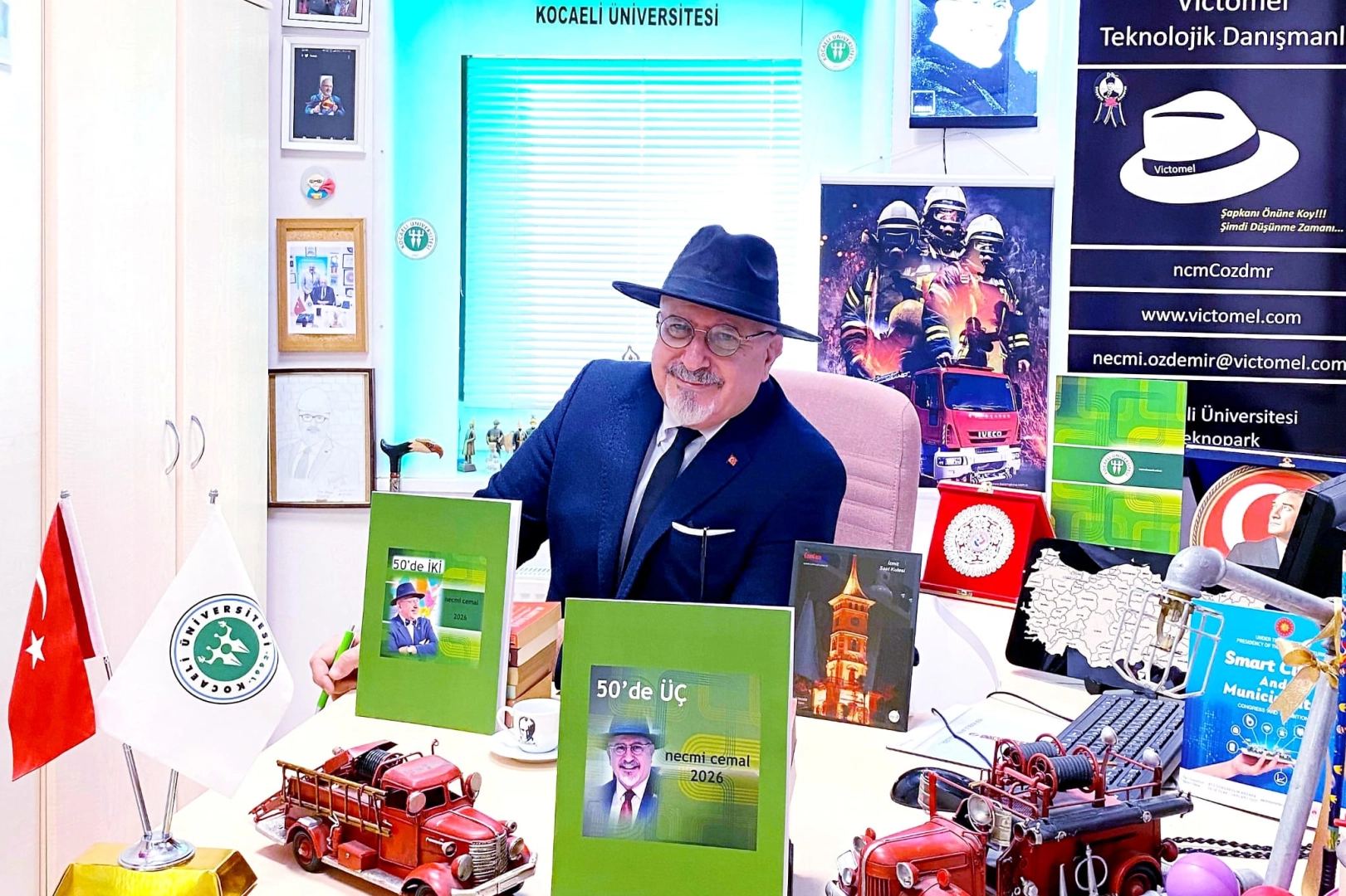 Necmi Cemal’den üçüncü kitap... Yazı tarzında yeni dönem