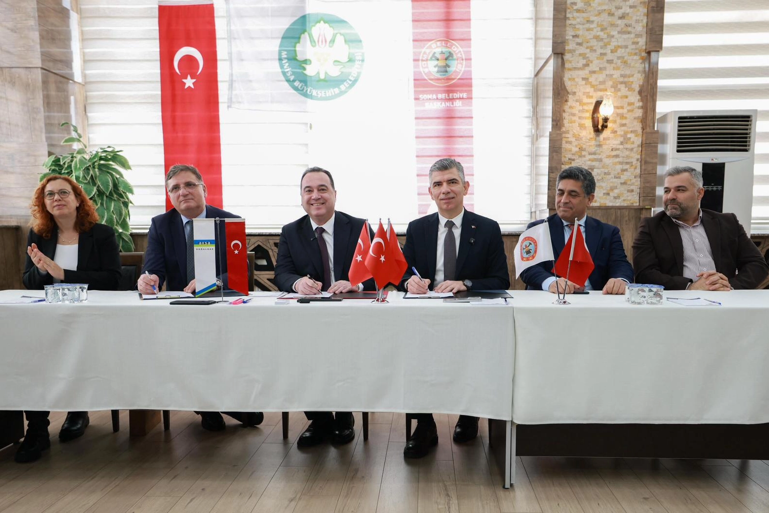 Manisa Soma’da doğal gaz için imzalar atıldı