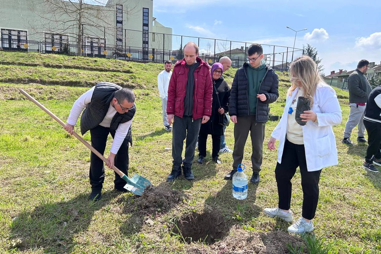 Sakarya’da özel bireyler doğa ve üretimle buluştu