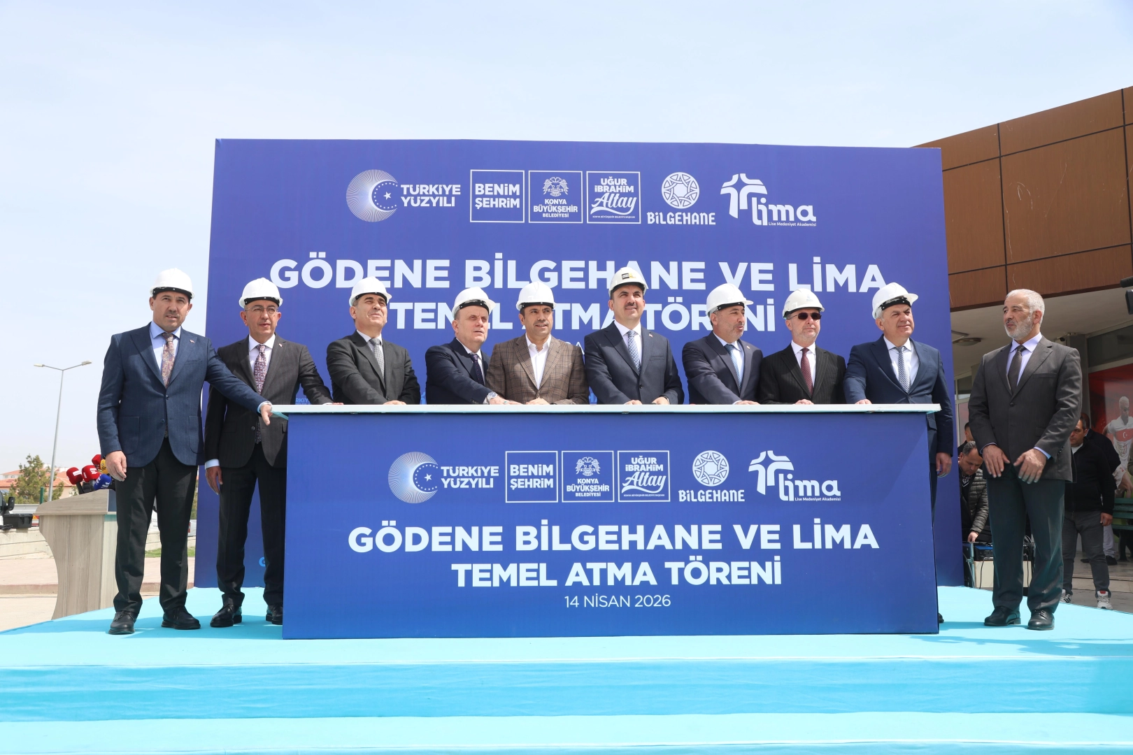 Konya Büyükşehir'den yeni kültür binasına temel