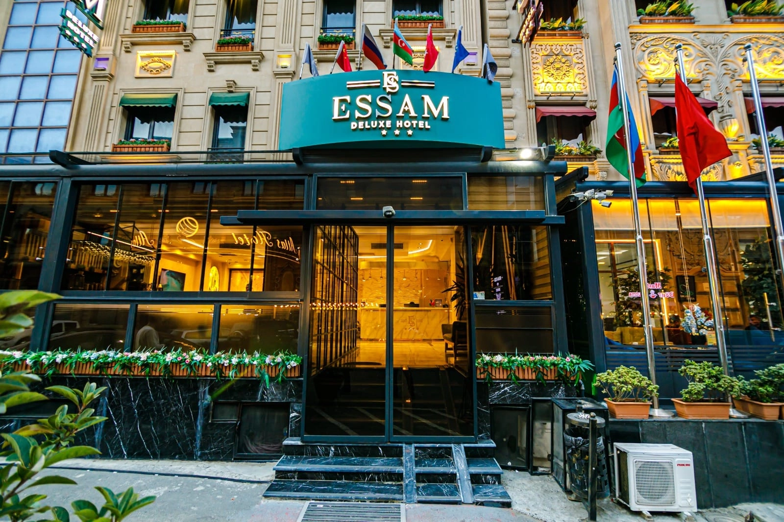 Essam Deluxe Hotel zirveye yerleşti!