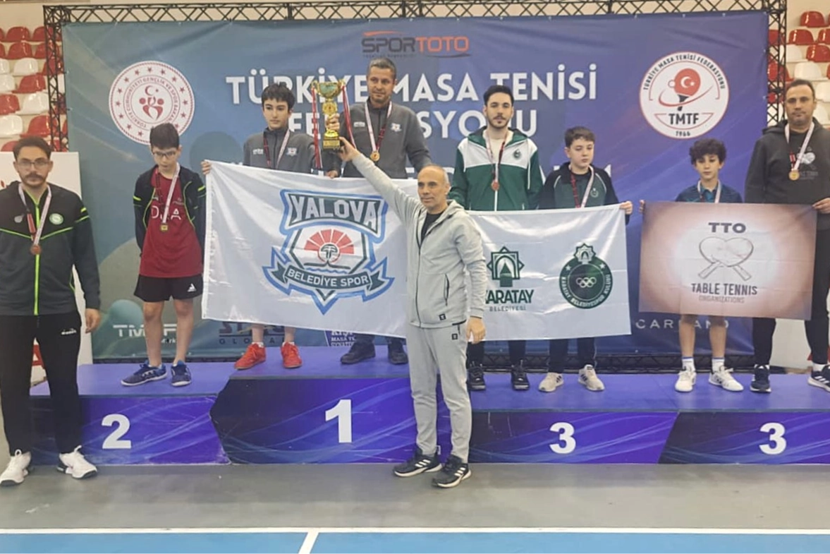 Konya'da masa tenisi ve halterde Karatay rüzgarı