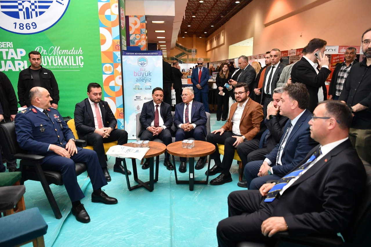 Kayseri Kitap Fuarı kapılarını açtı