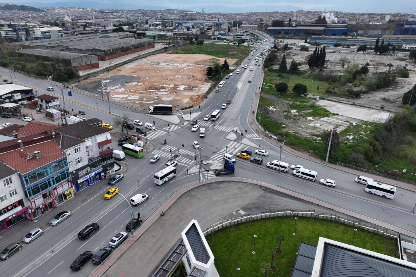 Kocaeli'de Gebze’nin kilit noktalarında düğüm çözüldü