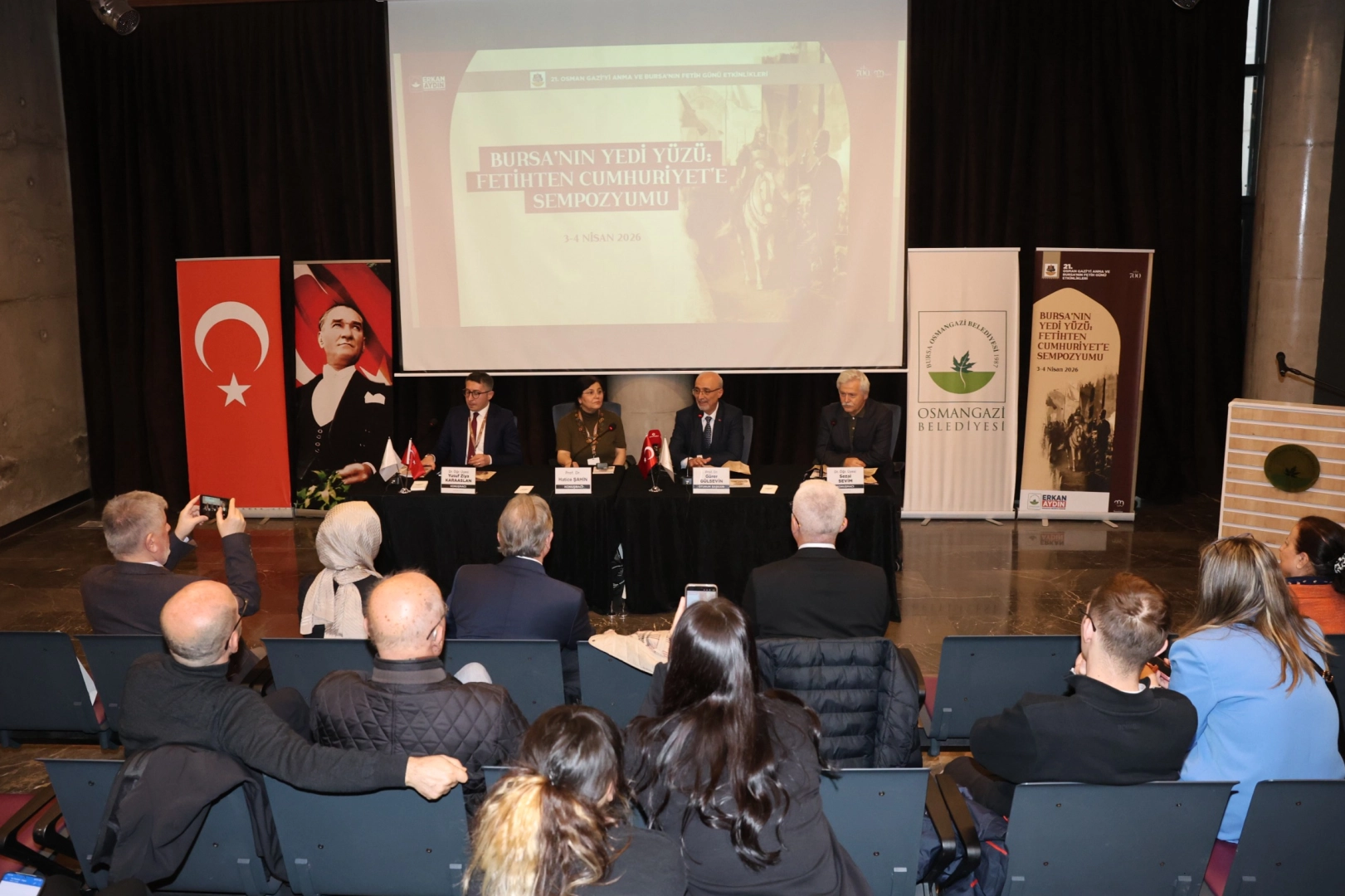 “Bursa’nın Yedi Yüzü” Sempozyumu Bursa tarihine ışık tuttu