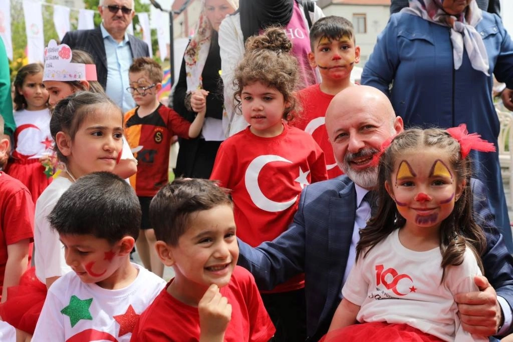 Kayseri Kocasinan'da çocuk olmak bir başka