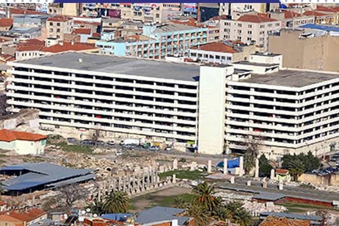 İzmir Büyükşehir’den Çankaya Otoparkı açıklaması: Hizmet zorunlu durduruldu!