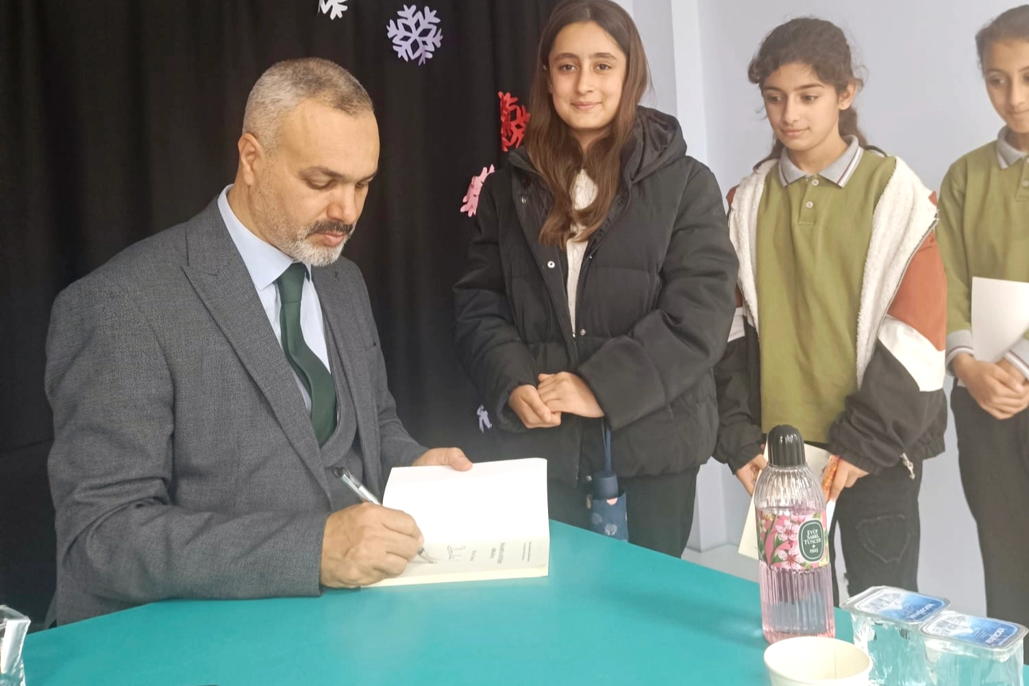 Veysel Karani’de öğrencilere 'başarıda arkadaş seçimi' anlatıldı