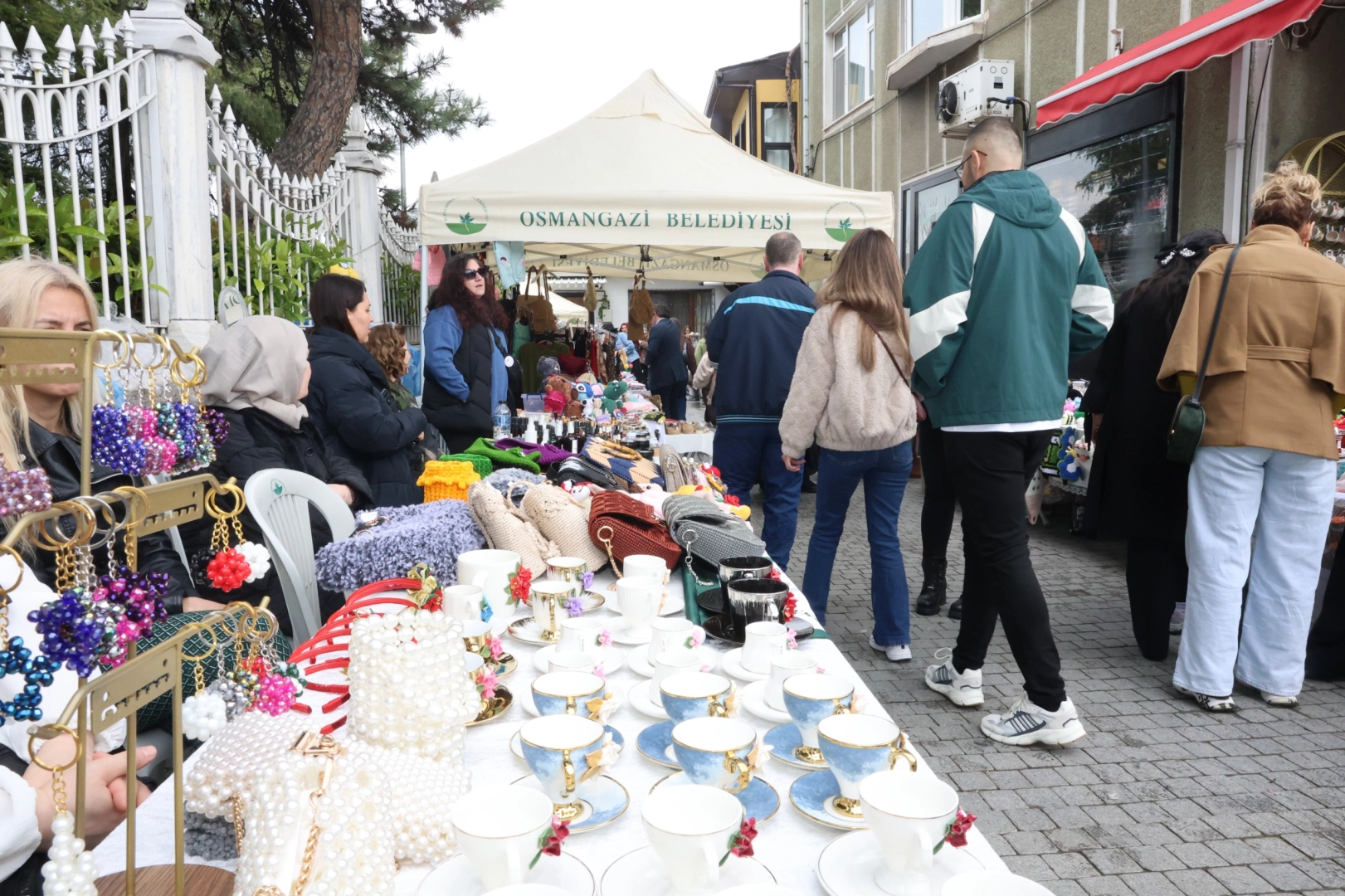 Bursa Osmangazi'de kadın emeği sınırları aştı