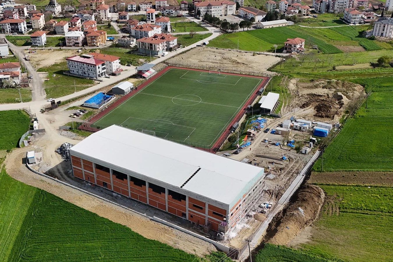 Sakarya Kaynarca’da sportif tesiste sona doğru