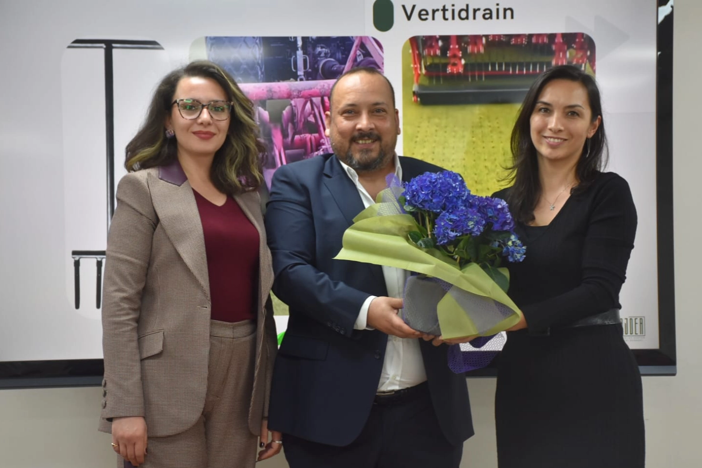 Kurakçıl peyzajda çim tartışması