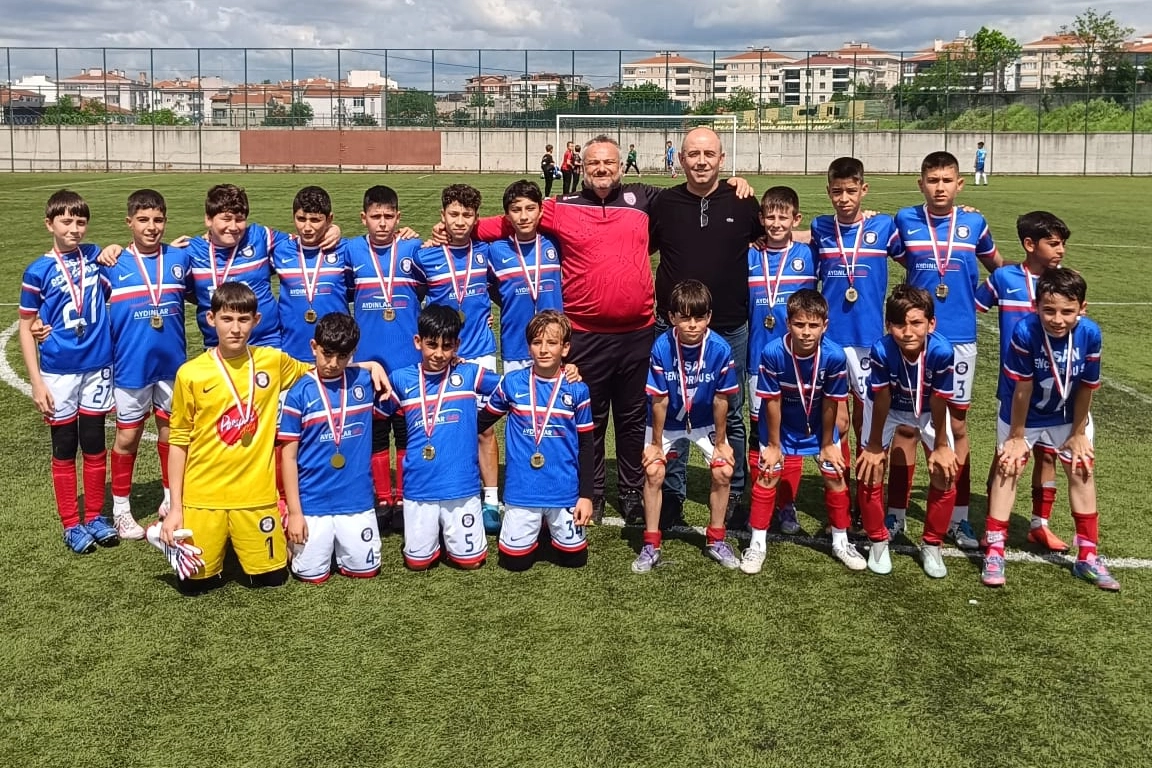 Edirne U12'de şampiyonu Keşan Genç Ordu oldu