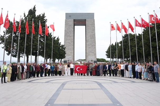 Denizli'de kırsaldaki kadınlara anlamlı Çanakkale yolculuğu