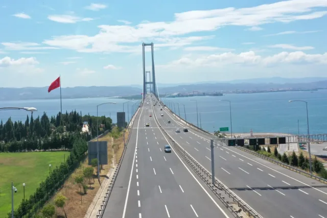 Osmangazi Köprüsü’nde binler koşacak, ulaşım sürecek