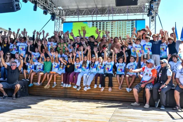 Alaçatı Windfest 2026 134 sporcuyla başladı