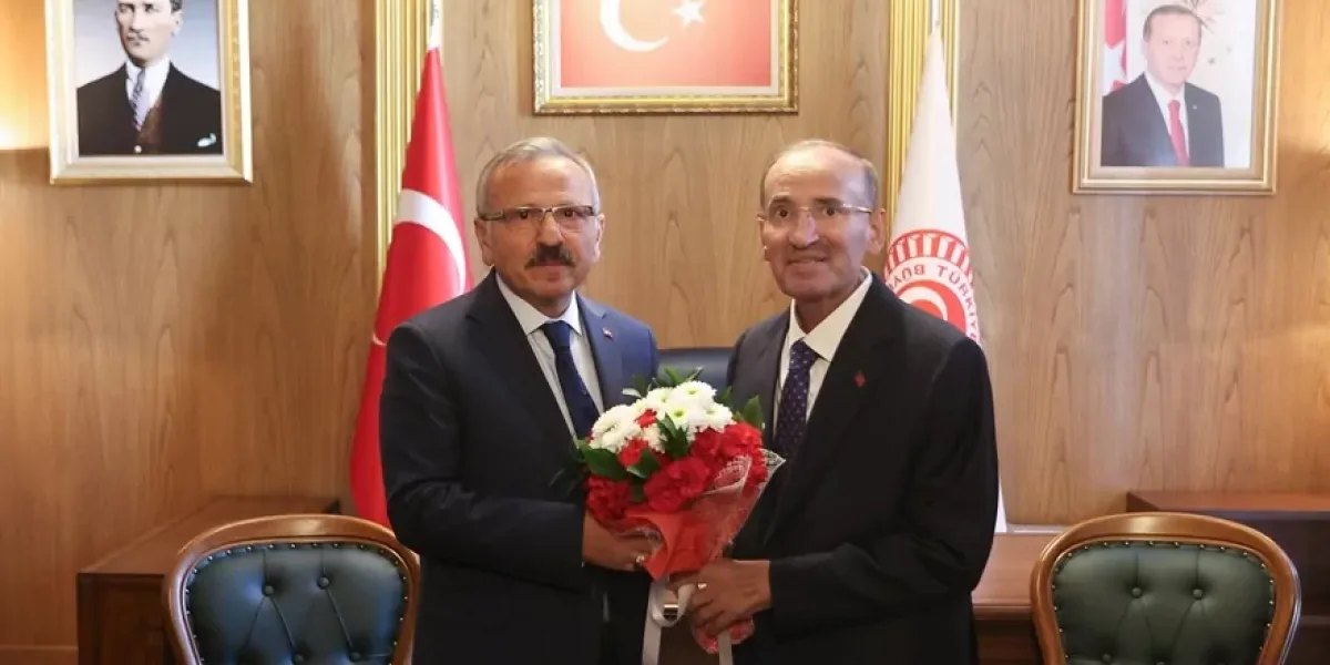 TBMM'de o görevden istifa etmişti... Bozdağ görevi Beyazıt’a devretti!