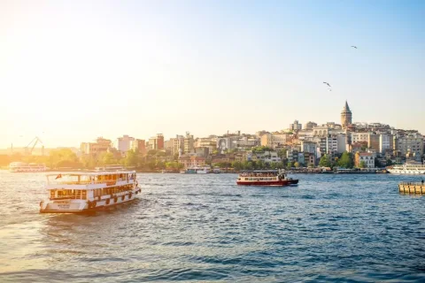 Doğu'da sağanak, batıda sıcaklıklar mevsim normallerinin üzerinde