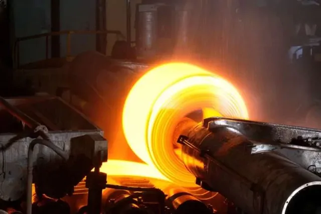 Sanayi üretimi Ağustos'ta azaldı... Madencilik artışta, imalat sanayi düşüşte