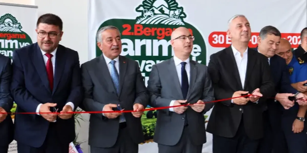 2. Bergama Tarım ve Hayvancılık Fuarı törenle açıldı