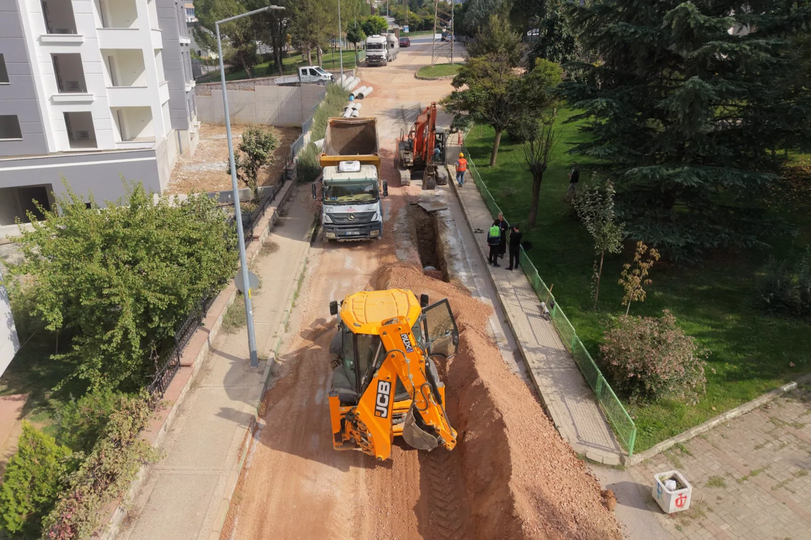 Bursa'da kış öncesi Büyükşehir'den altyapı mesaisi