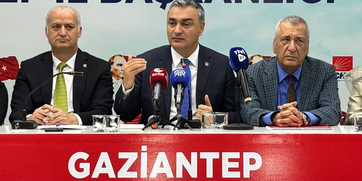 Müslim Sarı: İBB’yi Cumhur İttifakı’na kaptırmamak için iş birliğine hazırız