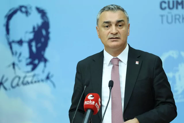 CHP’li Sarı’dan ekonomi ve siyaset gündemine sert eleştiriler... Erken yerel seçim çağrısı yaptı